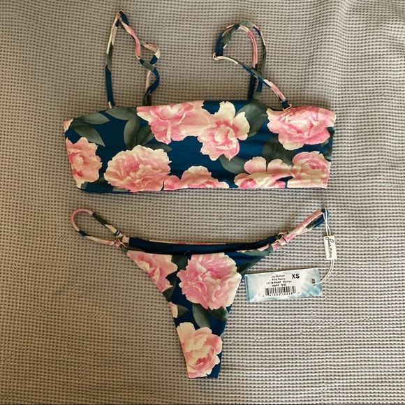 NWT Frankies Bikini Joy Bikini Set - Picture 5 of 10